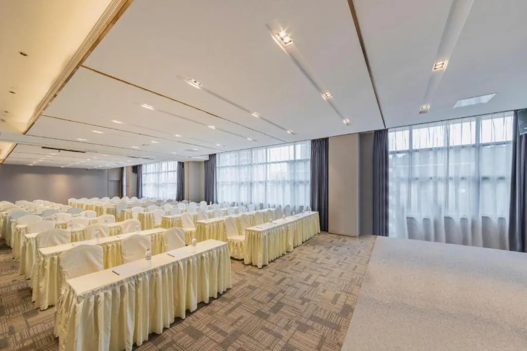 Lavande Hotel Dongguan City Hall Guomao