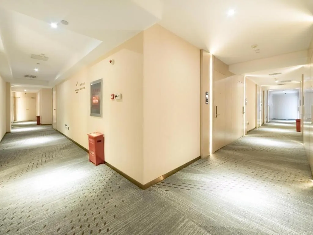 Lavande Hotel Beijing International Exhibition Heping Xiqiao Metro Station