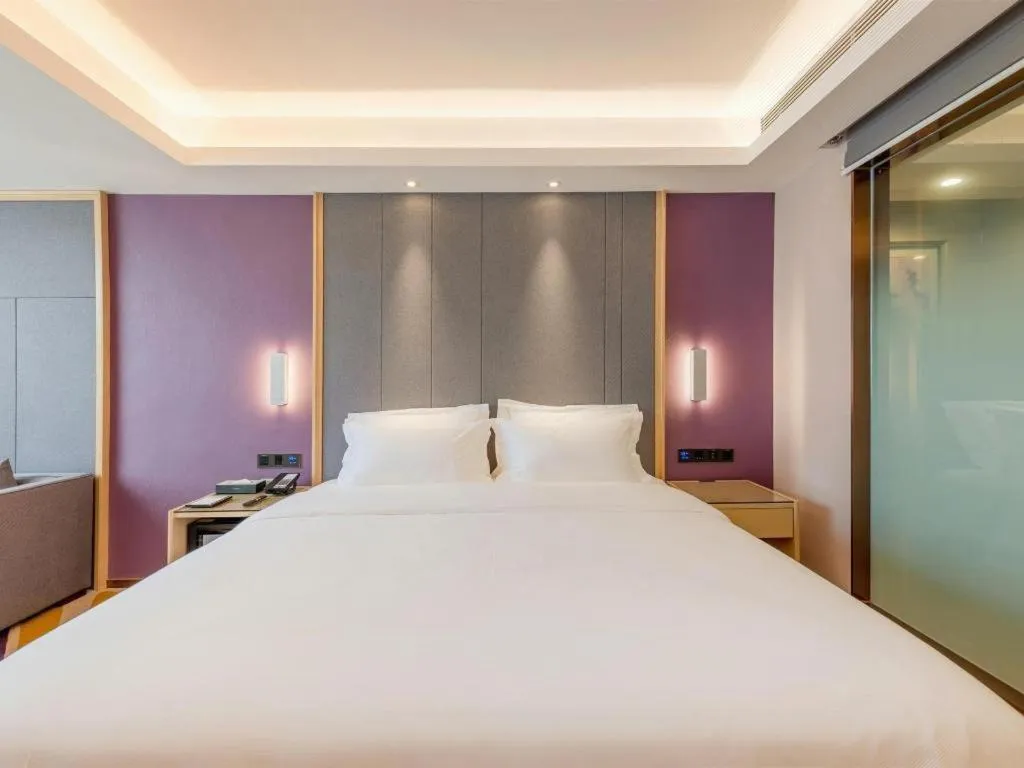 Bed in Lavande Hotel Dongguan Shijie Jiarong Shopping Plaza Liuhua Metro Station