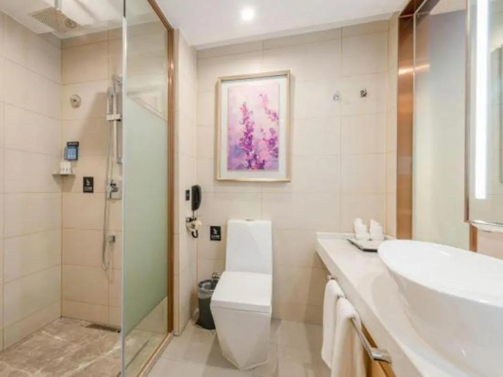 Lavande Hotel Dongguan Shijie Jiarong Shopping Plaza Liuhua Metro Station