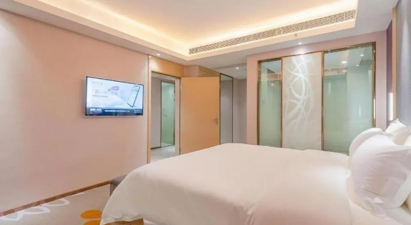 Bed in Lavande Hotel Dongguan Shijie Jiarong Shopping Plaza Liuhua Metro Station