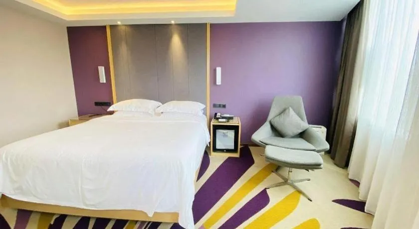 Bed in Lavande Hotel Dongguan Shijie Jiarong Shopping Plaza Liuhua Metro Station