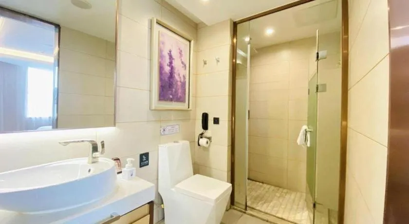 Lavande Hotel Dongguan Shijie Jiarong Shopping Plaza Liuhua Metro Station