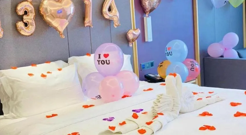 Bed in Lavande Hotel Dongguan Shijie Jiarong Shopping Plaza Liuhua Metro Station