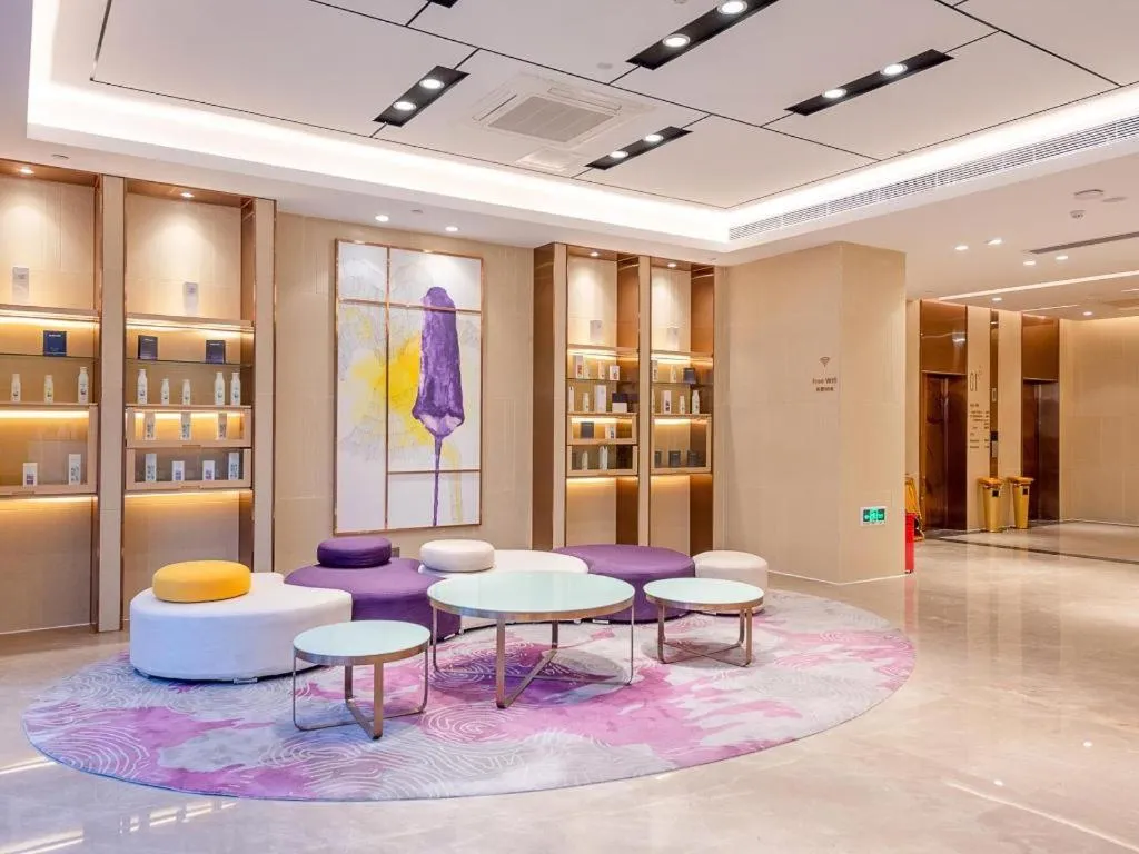 Lavande Hotel Dongguan Shijie Jiarong Shopping Plaza Liuhua Metro Station