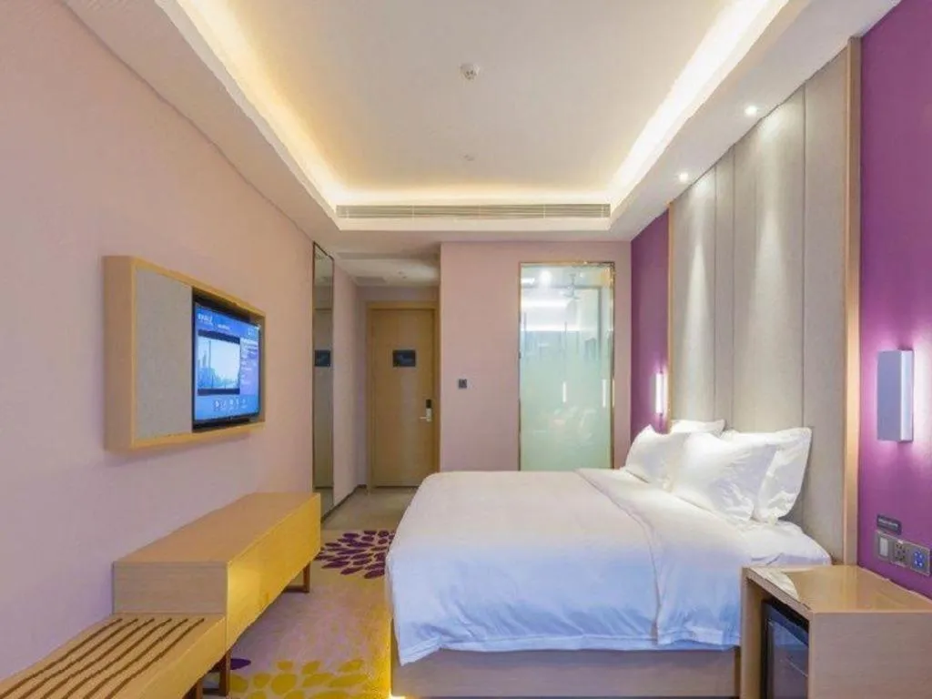 Bed in Lavande Hotel Dongguan Shijie Jiarong Shopping Plaza Liuhua Metro Station