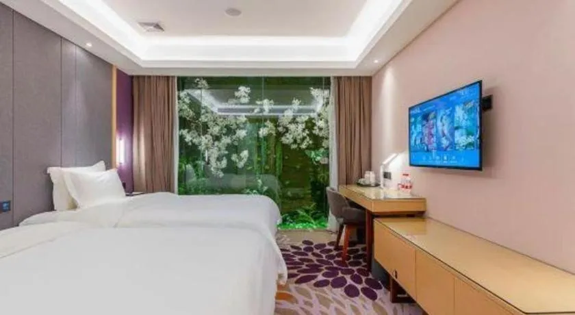 Bed in Lavande Hotel Dongguan Shijie Jiarong Shopping Plaza Liuhua Metro Station