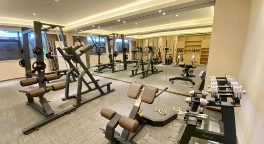 Lavande Hotel Dongguan Shijie Jiarong Shopping Plaza Liuhua Metro Station