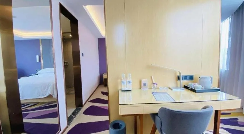 Bed in Lavande Hotel Dongguan Shijie Jiarong Shopping Plaza Liuhua Metro Station