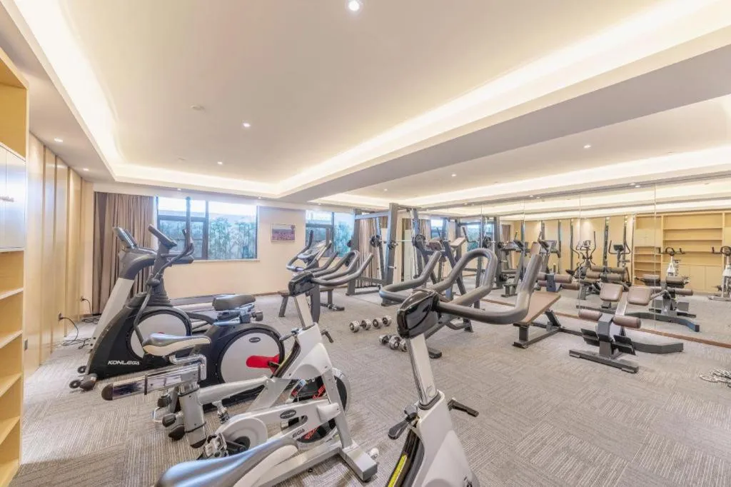 Lavande Hotel Dongguan Shijie Jiarong Shopping Plaza Liuhua Metro Station