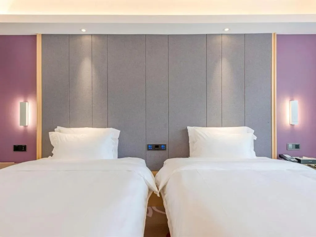 Bed in Lavande Hotel Dongguan Shijie Jiarong Shopping Plaza Liuhua Metro Station