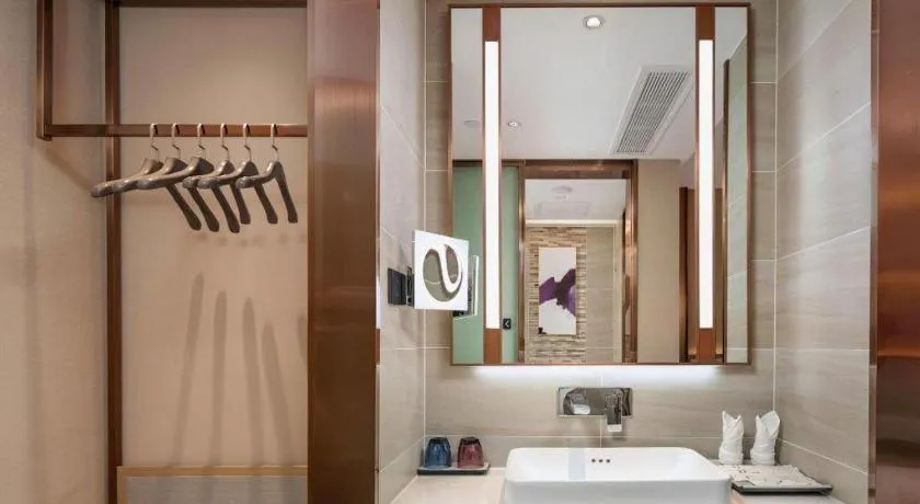 Lavande Hotel Chaozhou Fortune Center Lin Street