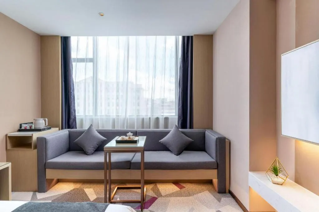 Lavande Hotel Chaozhou Fortune Center Lin Street