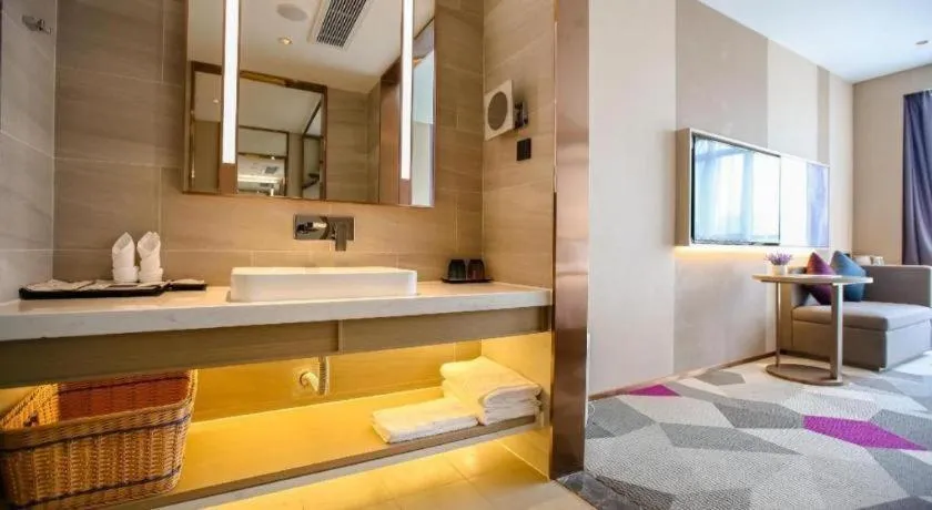 Lavande Hotel Wuxi East Railway Station