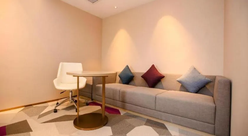 Lavande Hotel Wuxi East Railway Station