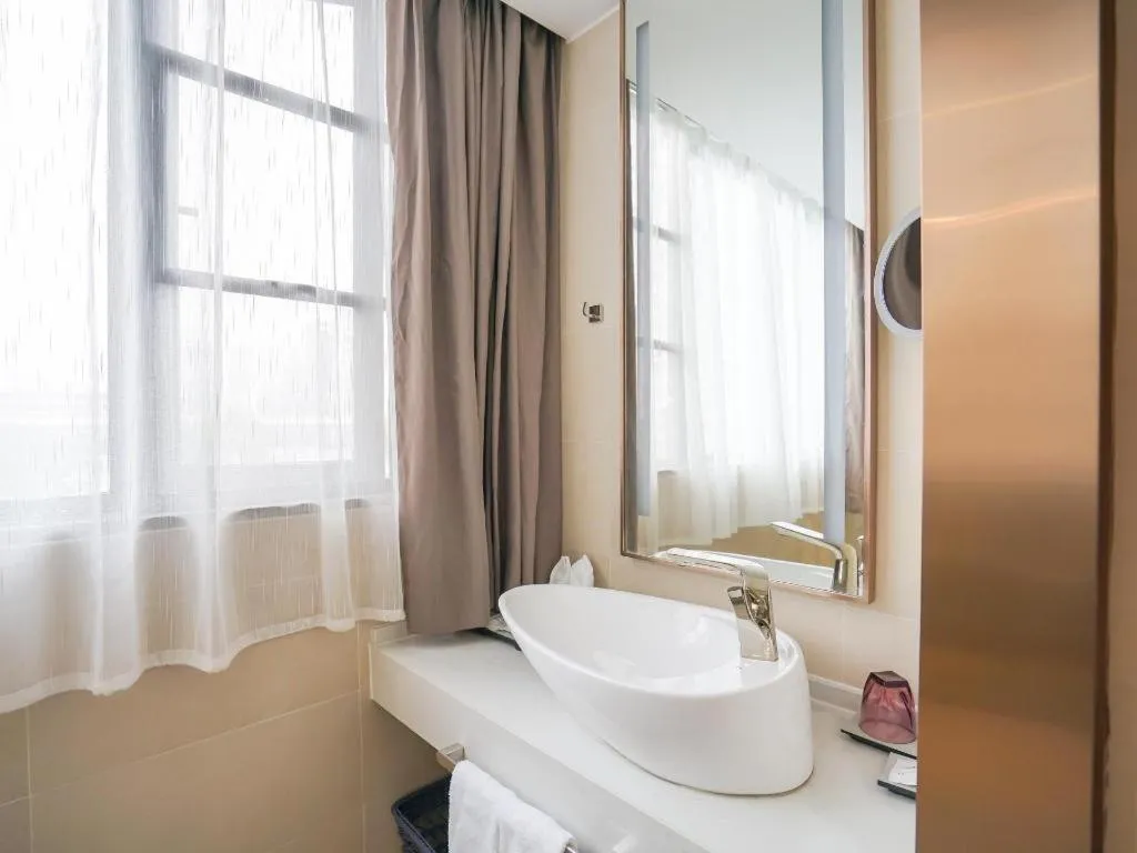 Lavande Hotel Wuhan Jianghan Road Jiqing Street