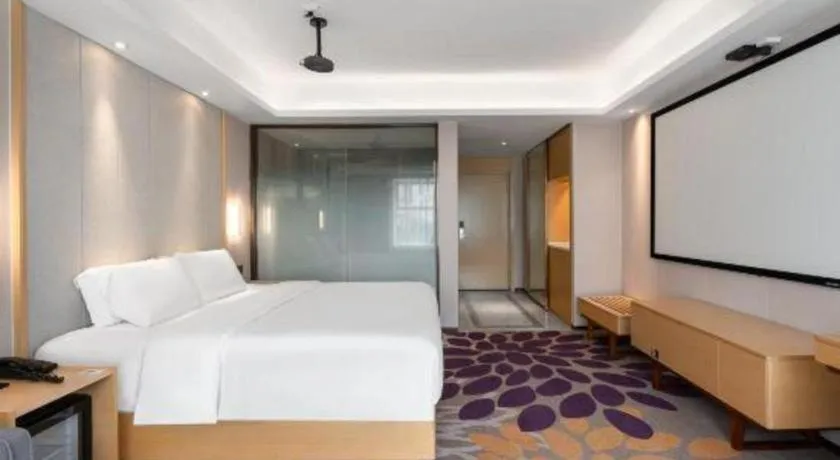 Bed in Lavande Hotel Maoming High-speed Railway Station Xinfu Road
