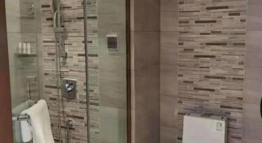 Lavande Hotel Xuchang Pangdonglai Hengdajinhui Plaza