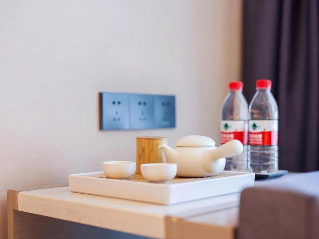 Lavande Hotel Xuchang Pangdonglai Hengdajinhui Plaza