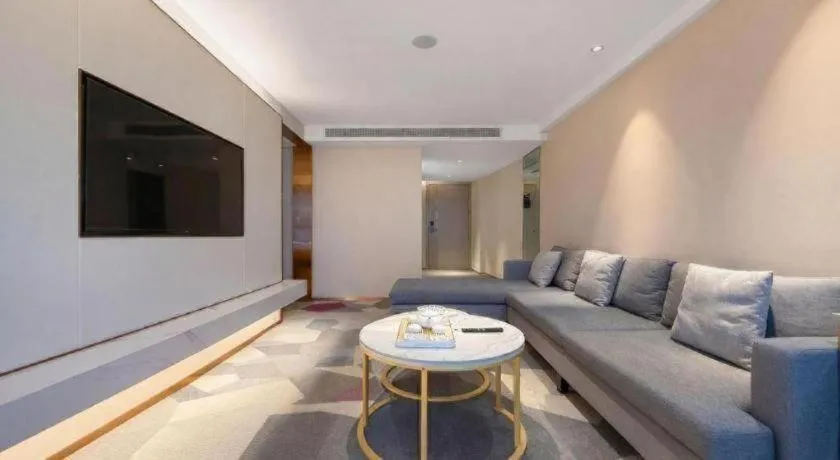 Lavande Hotel Xuchang Pangdonglai Hengdajinhui Plaza