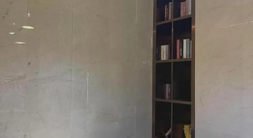 Lavande Hotel Xuchang Pangdonglai Hengdajinhui Plaza