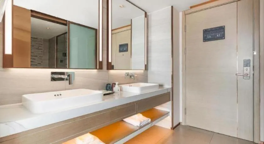 Lavande Hotel Xuchang Pangdonglai Hengdajinhui Plaza