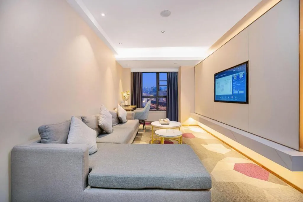 Lavande Hotel Xuchang Pangdonglai Hengdajinhui Plaza