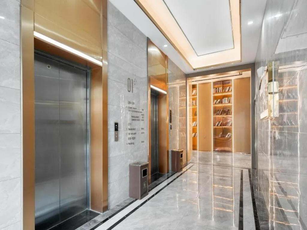 Lavande Hotel Xuchang Pangdonglai Hengdajinhui Plaza