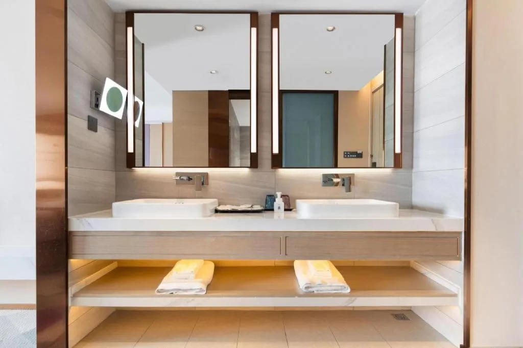 Lavande Hotel Xuchang Pangdonglai Hengdajinhui Plaza