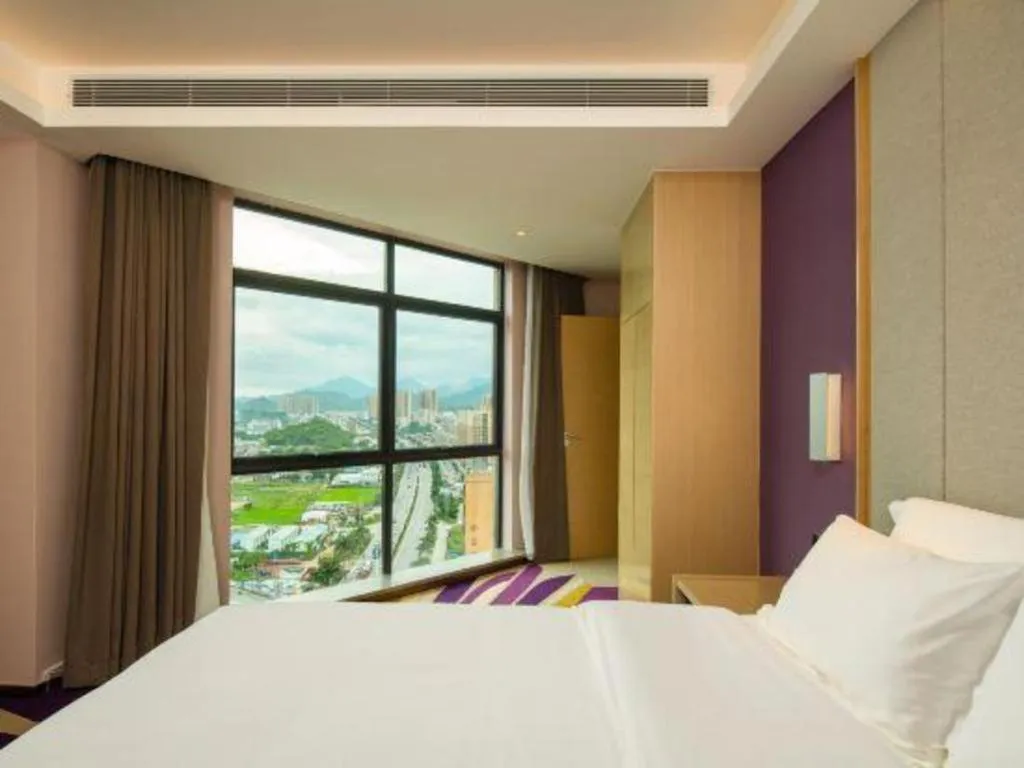 Bed in Lavande Hotel Shanwei Haifeng Fenghuang New City Tianhong Plaza
