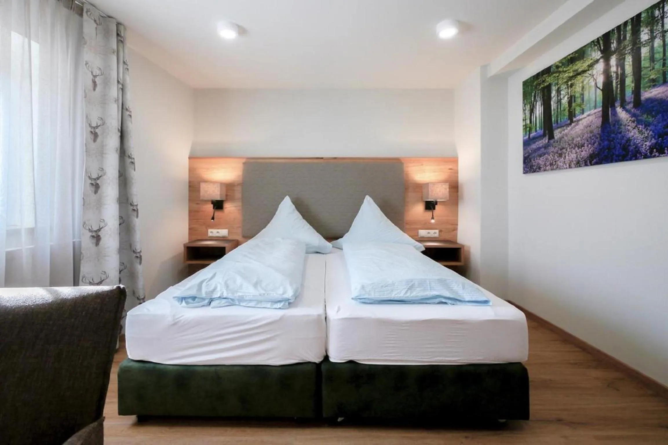 Bed in Landhotel Zum Jägerstöckl