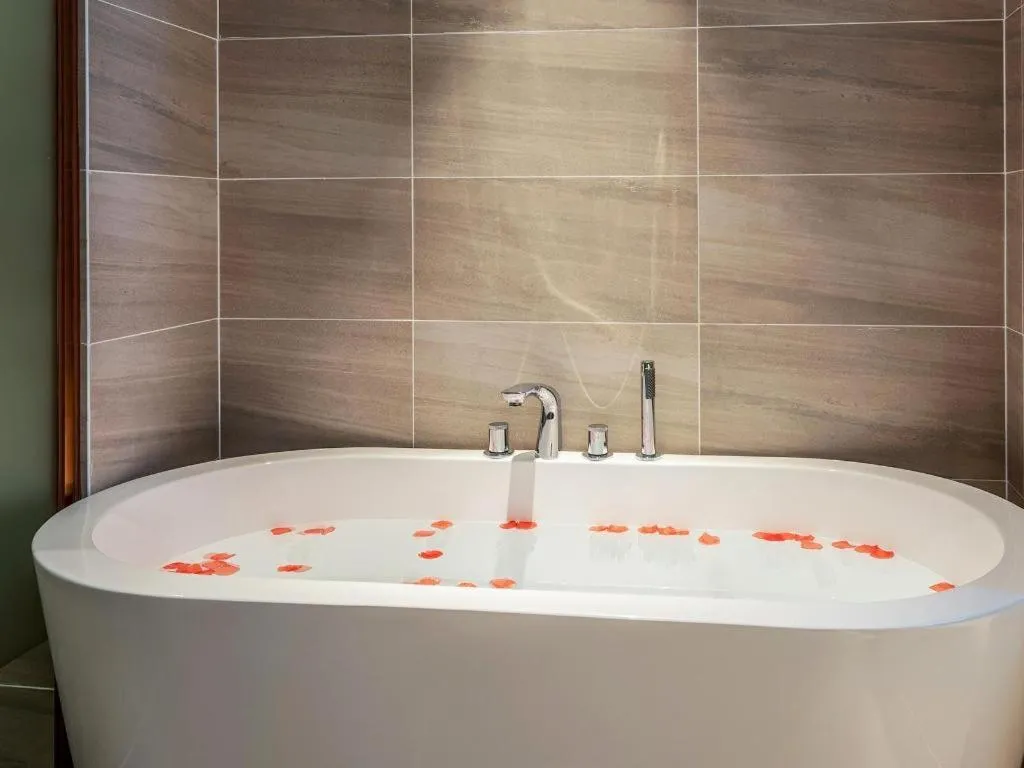 Lavande Hotel Pingnan Financial Investment Building