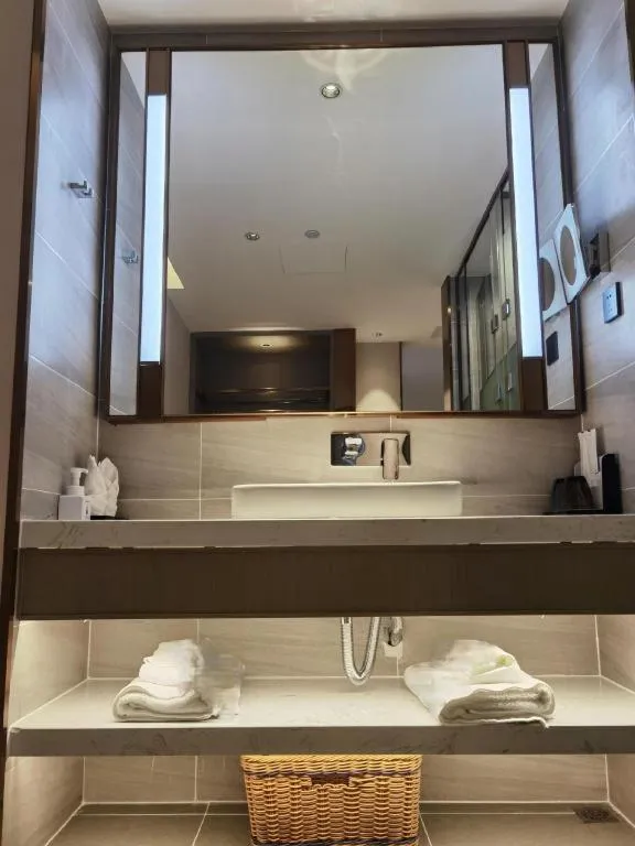 Lavande Hotel Pingnan Financial Investment Building