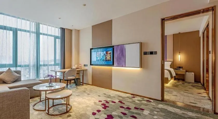 Lavande Hotel Pingnan Financial Investment Building