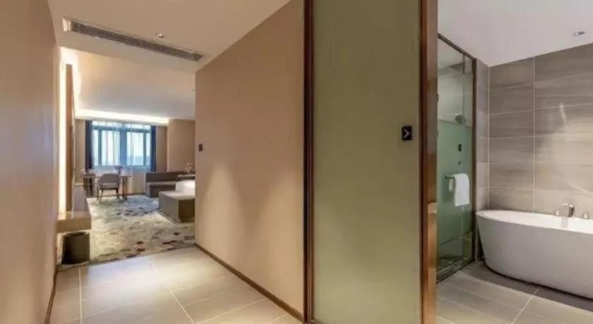 Lavande Hotel Pingnan Financial Investment Building