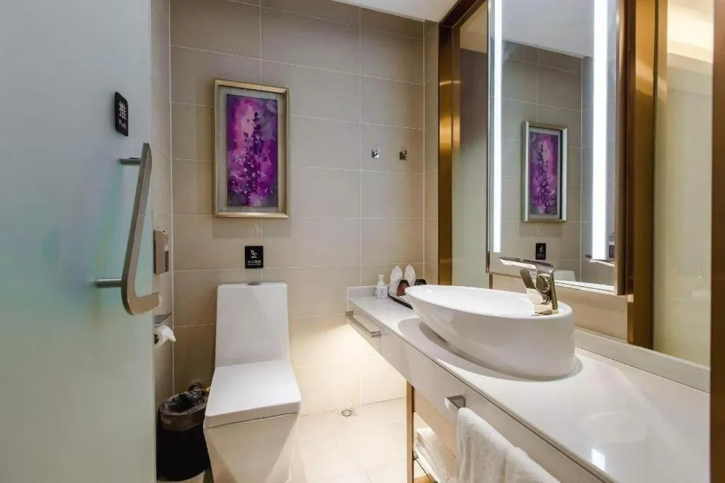 Lavande Hotel Yantai Laiyang City Center