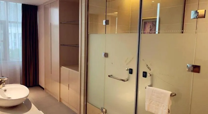 Lavande Hotel Yantai Laiyang City Center