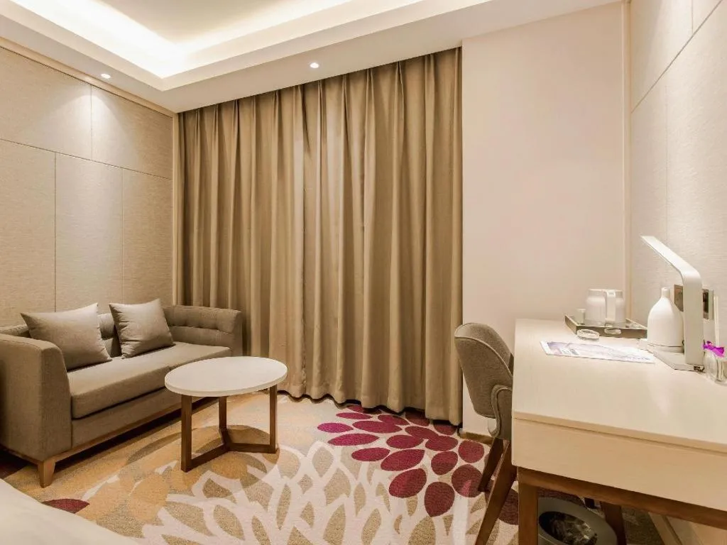 Lavande Hotel Yantai Laiyang City Center