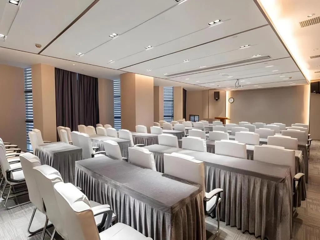 Lavande Hotel Bengbu Wanda Nanxiang Plaza