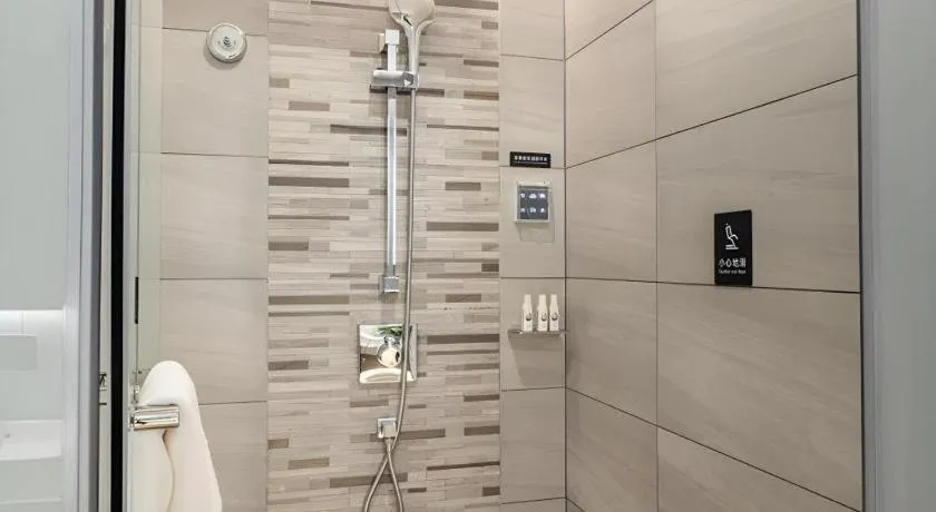 Lavande Hotel Bengbu Wanda Nanxiang Plaza