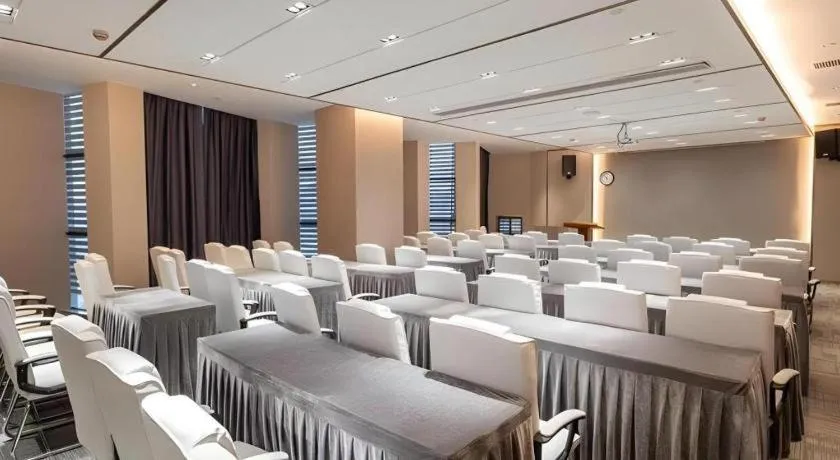 Lavande Hotel Bengbu Wanda Nanxiang Plaza