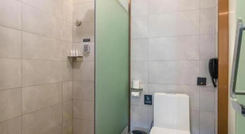 Lavande Hotel Foshan Shunde Daliang Qinghuiyuan Shihu Road