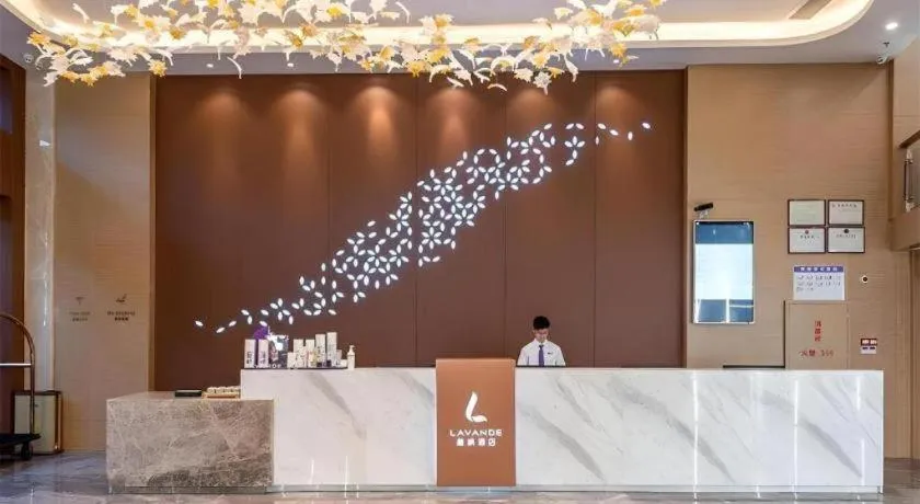 Lavande Hotel Foshan Shunde Daliang Qinghuiyuan Shihu Road