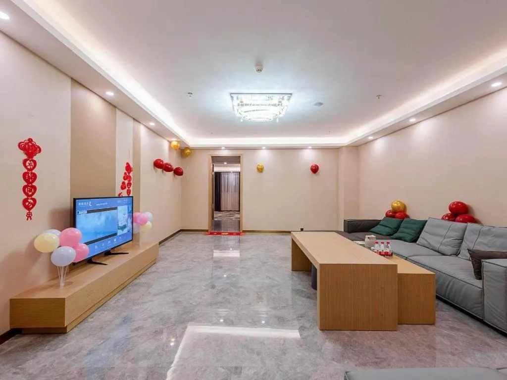 Lavande Hotel Foshan Shunde Daliang Qinghuiyuan Shihu Road
