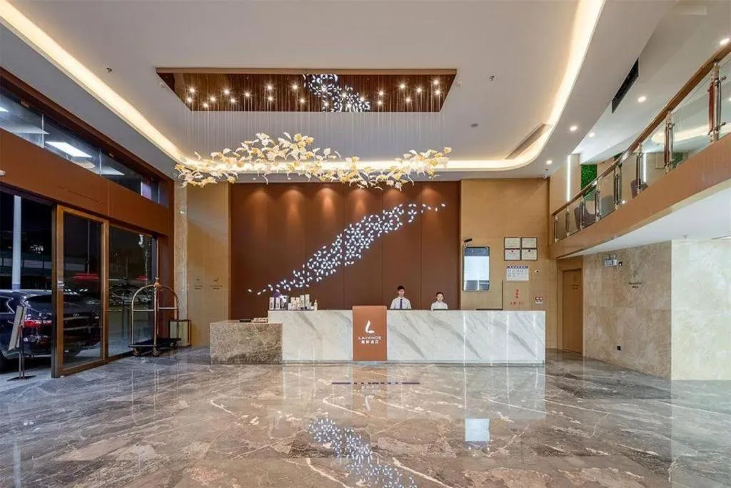 Lavande Hotel Foshan Shunde Daliang Qinghuiyuan Shihu Road