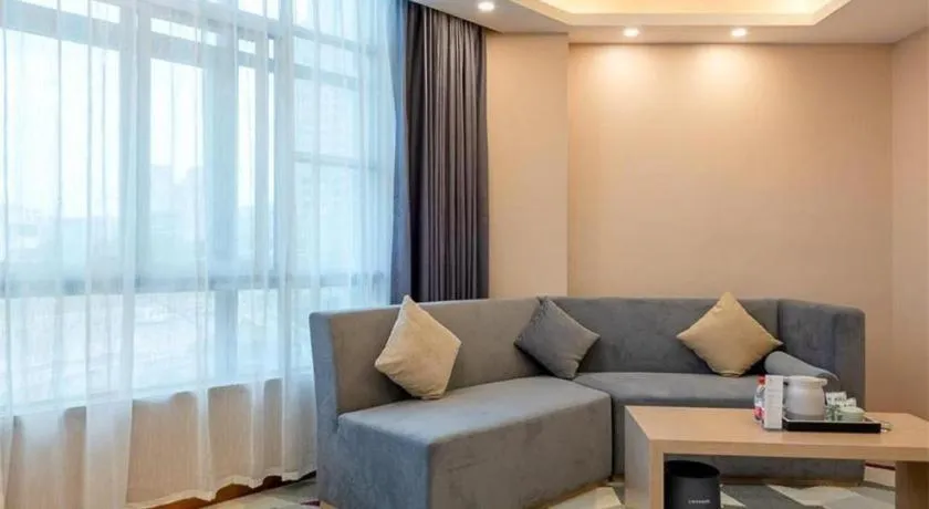 Lavande Hotel Foshan Shunde Daliang Qinghuiyuan Shihu Road