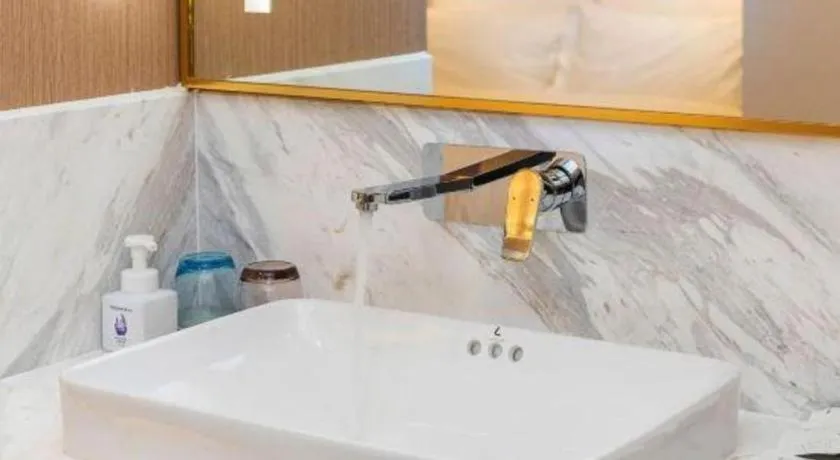 Lavande Hotel Foshan Shunde Daliang Qinghuiyuan Shihu Road