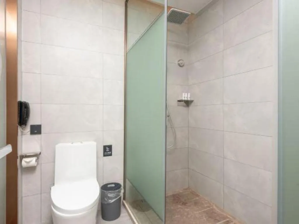 Lavande Hotel Foshan Shunde Daliang Qinghuiyuan Shihu Road