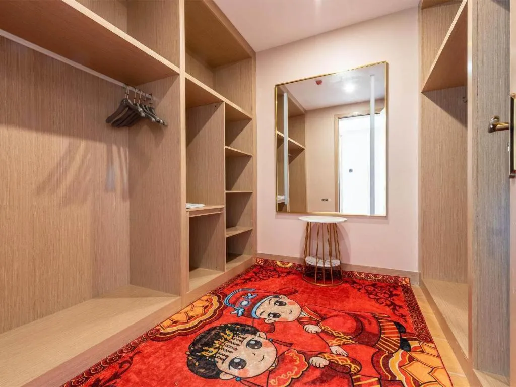 Lavande Hotel Foshan Shunde Daliang Qinghuiyuan Shihu Road