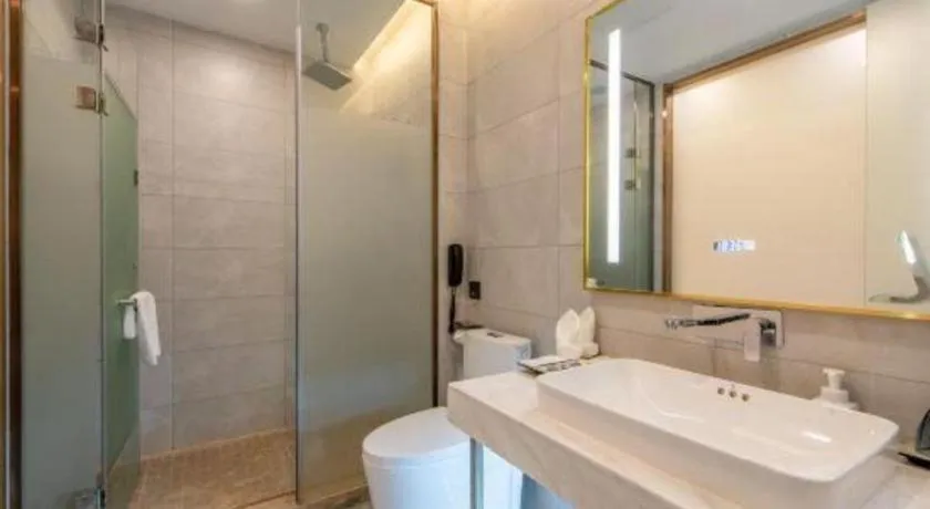 Lavande Hotel Foshan Shunde Daliang Qinghuiyuan Shihu Road